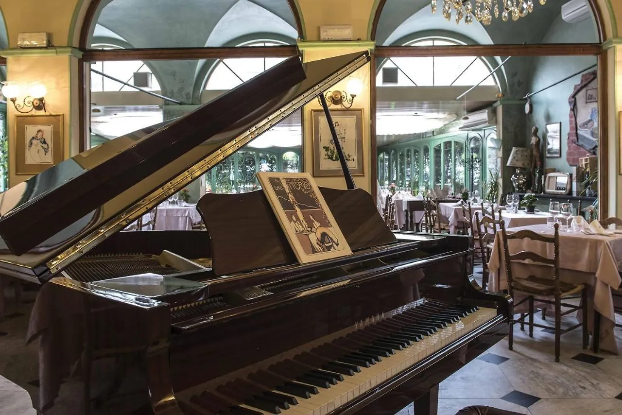 Da Oe Vittorio Srl Hotel Recco
